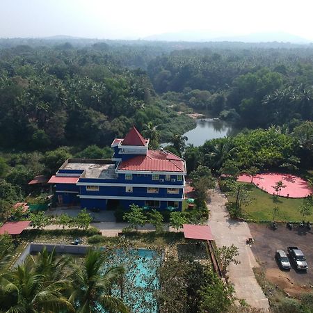 Chrisander'S Resort Quepem Buitenkant foto